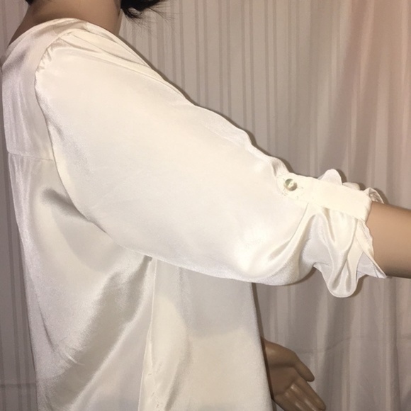 Fun And Flirt Cream 3/4 Sleeve Blouse Cream - Picture 2 of 10
